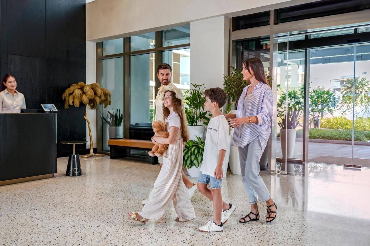 Resort Th8 Palm Resort, Vignette Collection By Ihg